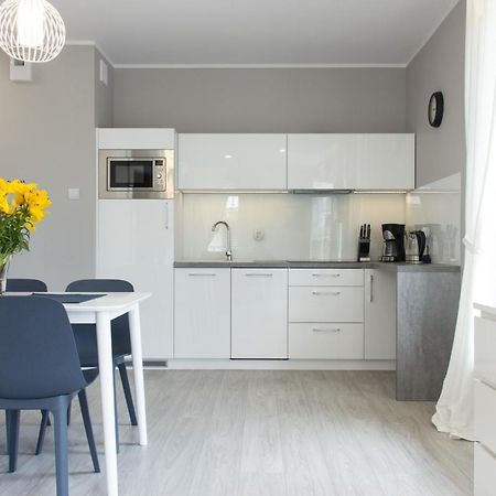 Komfortowy Apartament Lazur Z Garazem Kołobrzeg Exteriör bild